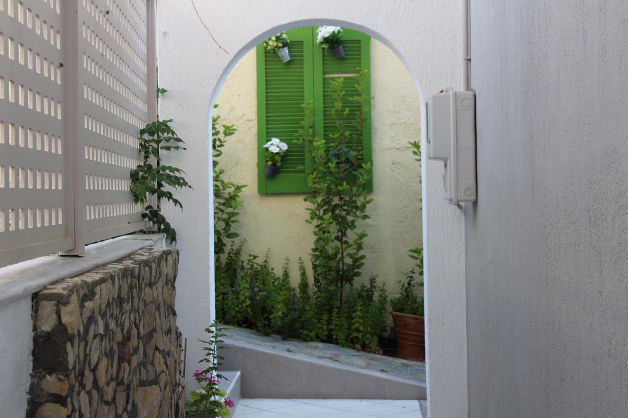 Carolina Apartments Crete Agia Pelagia  Exterior photo